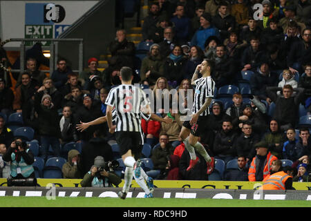 BLACKBURN, 15 gennaio 2019. Joselu di Newcastle United festeggia dopo aver segnato il Newcastle United il terzo obiettivo durante la FA Cup terzo turno replay tra Blackburn Rovers e Newcastle United a Ewood Park di Blackburn martedì 15 gennaio 2019. (Photo credit: Mark Fletcher | MI News & Sport | Alamy) Foto Stock