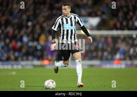 BLACKBURN, 15 gennaio 2019. Javi Manquillo di Newcastle United durante la FA Cup terzo turno replay tra Blackburn Rovers e Newcastle United a Ewood Park di Blackburn martedì 15 gennaio 2019. (Photo credit: Mark Fletcher | MI News & Sport | Alamy) Foto Stock