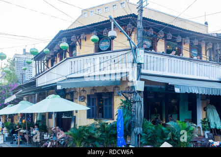 Hoi An Roastery coffee shop nella città vietnamita di Hoi An in Quang Nam Provincia Foto Stock