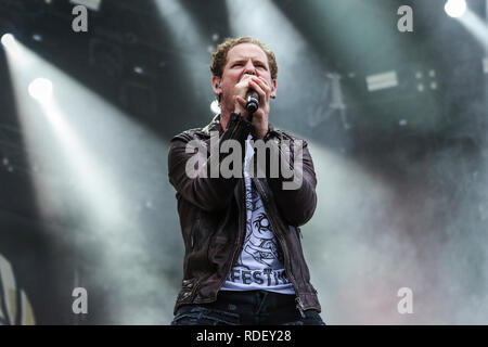 Austria, Nickelsdorf - Giugno 14, 2018. La American hard rock band Stone Sour esegue un concerto dal vivo durante la musica austriaca festival Nova Rock Festival 2018. Qui il cantante Corey Taylor è visto dal vivo sul palco. (Photo credit: Gonzales foto - Synne Nilsson). Foto Stock