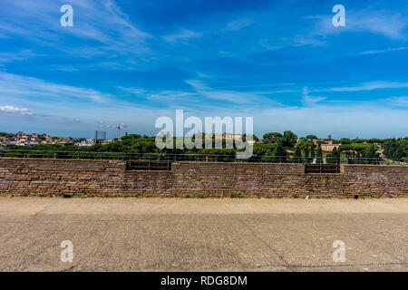 Le antiche rovine del Foro Romano e Palatino a Roma Foto Stock