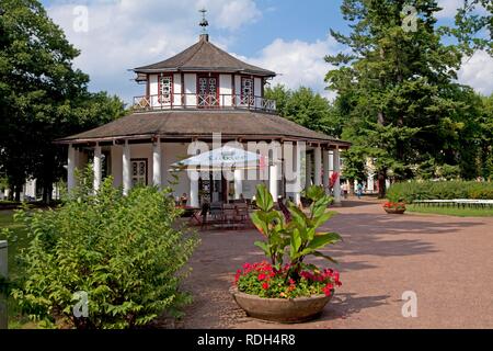 Il padiglione cinese in Kamp Park, Bad Doberan, costa baltica, Meclemburgo-Pomerania Occidentale Foto Stock