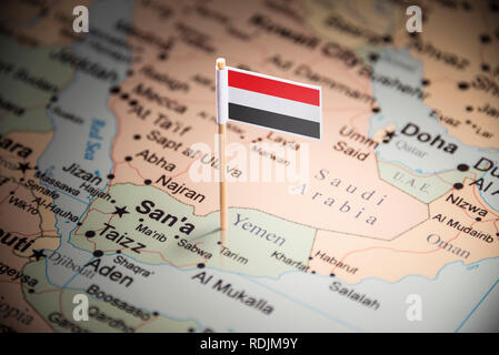 Yemenita marcati con un contrassegno sulla mappa Foto Stock