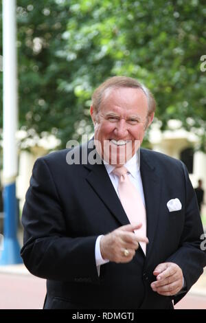 ANDREW NEIL. GIORNALISTI BRITANNICI. BROARDCASTERS. QUESTA SETTIMANA, SPETTACOLO POLITICO. Foto Stock