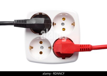 Tappi di sicurezza a due poli, quattro socket plug, alimentazione Foto Stock