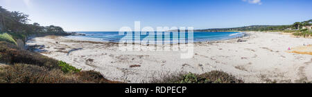 Vista panoramica del Carmelo State Beach, Carmelo-per-il-mare, della penisola di Monterey in California Foto Stock