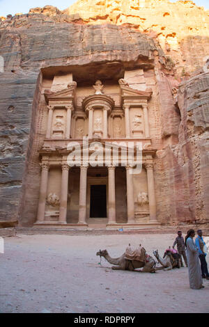 Il Tesoro, Petra, Giordania Foto Stock