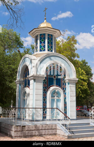 Cappella è un monumento in onore del Santo grande martire George il vittorioso in corrispondenza dell'intersezione di Gogol e Pushkin strade nella città di Evpatoria Foto Stock