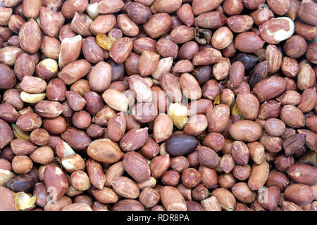 Sacco di arachidi tostate di frutta come sfondo vista superiore closeup Foto Stock