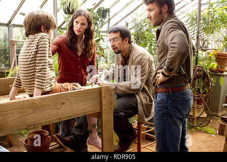 La strana VITA DI TIMOTHY GREEN 2012 Walt Disney Studios con pellicola da sinistra: CJ Adams, Jennifer Garner,Lin-Manuel Miranda, Joel Edgerton Foto Stock