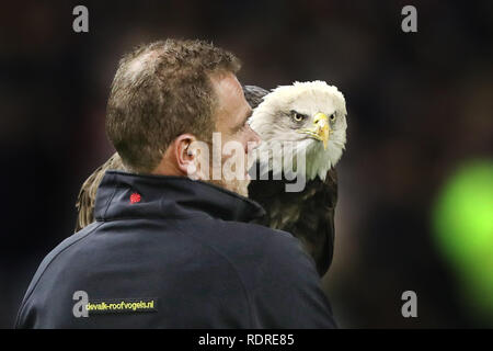 ARNHEM - Vitesse - Excelsior , Calcetto , Stagione 2018 / 2019 , Eredivisie , Gelredome , 09-12-2018 , Vitesse eagle durante il match Vitesse - Excelsior. Foto Stock