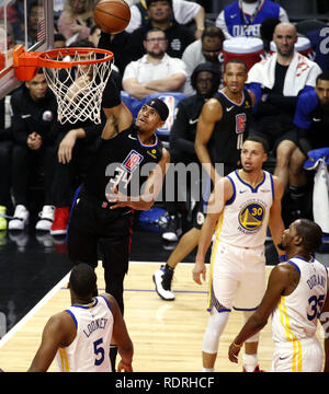 Los Angeles, California, USA. Xvii gen, 2019. Los Angeles Clippers' Tobias Harris (34) schiacciate durante un'NBA Basketball gioco tra Los Angeles Clippers e Golden State Warriors Venerdì, Gennaio 18, 2019 a Los Angeles. Credito: Ringo Chiu/ZUMA filo/Alamy Live News Foto Stock