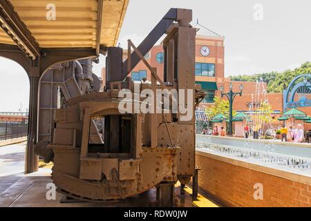 Pittsburgh Pennsylvania USA Giugno 08, 2010 Nel 1859 il forno di Clinton è stato il primo successo degli altiforni per la produzione di ghisa. Foto Stock