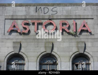 Teatro Astoria, Brighton - Close-up di Astoria segno e Windows. Foto Stock