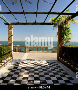 La baia di Cadice, visto dal San Carlos pareti a Alameda Apodaca. Foto Stock