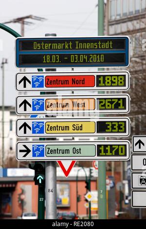 Car-Park sistema di routing, tutte le città interna parcheggio ponti sono legati, spazi di parcheggio gratuiti sono mostrati, Essen, Renania settentrionale-Vestfalia Foto Stock