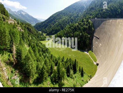 Vallemaggia, Svizzera: il lago e la diga di sambuco Foto Stock
