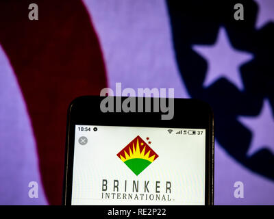 Kiev, Ucraina. Xix gen, 2019. Brinker Ristorante Internazionale logo azienda vede visualizzato su un telefono intelligente. Credito: Igor Golovniov SOPA/images/ZUMA filo/Alamy Live News Foto Stock