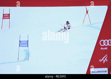 KILLINGTON VT - novembre 24: Lara Gut della SUI nell'area di finitura dopo la seconda esecuzione di slalom gigante su Audi FIS Coppa del Mondo di sci. Foto Stock