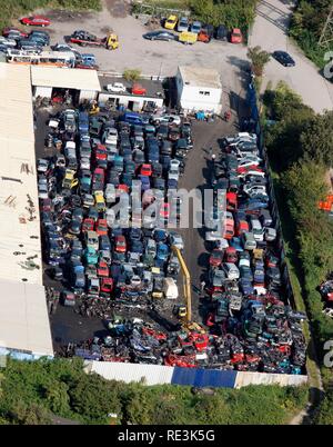 Auto junkyard, Duisburg, Renania settentrionale-Vestfalia Foto Stock