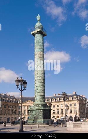 Colonna di Place Vendome square, Parigi, Francia, Europa Foto Stock