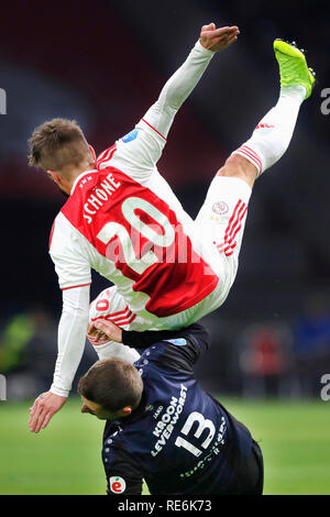 Amsterdam, Paesi Bassi. Xx gen, 2019. Amsterdam, Paesi Bassi. Xx gen, 2019.Stadium Johan Cruyff Arena football, olandese Eredivsie Stagione 2018 / 2019, Ajax player Lasse Schone durante il gioco Ajax - SC Heerenveen Credito: Pro scatti/Alamy Live News Foto Stock