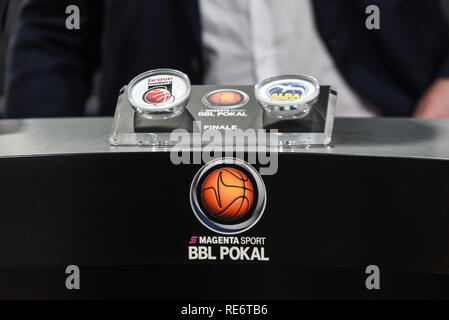 Germania, Bamberg, Brose Arena - 20 Gen 2019 - Pallacanestro, Coppa Tedesca, BBL - Brose Bamberg rispetto ai cestelli di Telekom Bonn - Immagine: BBL Playoff disegnare foto: Ryan Evans Credito: Ryan Evans/Alamy Live News Foto Stock