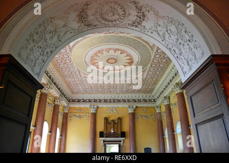 All'interno di San Lorenzo, chiesa a Wycombe Ovest, Buckinghamshire, UK. Chilterns. Paesaggio. Foto Stock