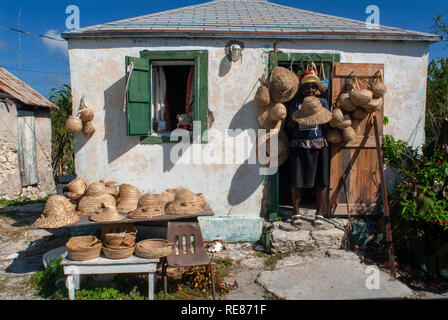Artigiani locali, Arthur's Town, Cat Island. Bahamas Foto Stock
