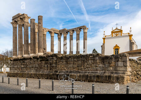 Tempio romano, Evora, Alentejo, Portogallo Foto Stock