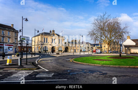 Melksham town centre e Municipio a Melksham, Wiltshire, Regno Unito il 20 gennaio 2019 Foto Stock