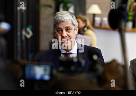 Bruxelles, Belgio. Il 21 gennaio 2019. Il presidente dell' Eurogruppo Mario Centeno assiste nell'Eurogruppo dei ministri delle finanze riuniti presso la sede centrale dell'UE. Alexandros Michailidis/Alamy Live News Foto Stock