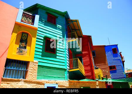 Case Colurful, ferro corrogated facciate, La Boca distretto, El Caminito, Buenos Aires, Argentina Foto Stock