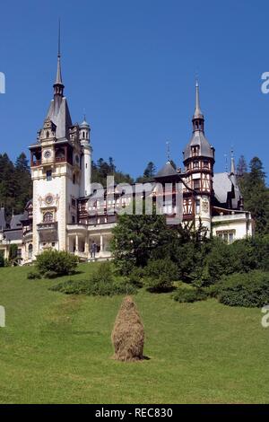 Il Castello di Peles, Simiu, Valacchia, Carpazi, Romania Foto Stock