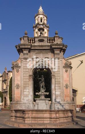 Fontana di Nettuno, la città storica di Santiago di Querétaro, Sito Patrimonio Mondiale dell'UNESCO, Provincia di Queretaro, Messico Foto Stock