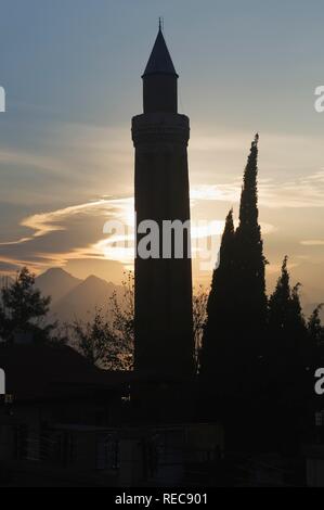 Minare Yivli moschea, minareto, Antalya, Turchia Foto Stock