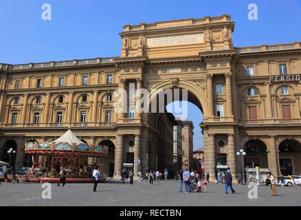 Palazzo Vecchietti presso la Piazza della Repubblica, Firenze, Firenze, Toscana, Italia, Europa Foto Stock