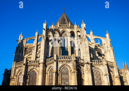La cattedrale di Tours antenna vista panoramica, una chiesa cattolica romana situato nella città di Tours nella Valle della Loira in Francia Foto Stock