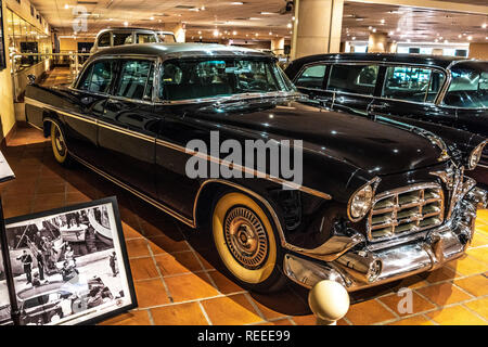 FONTVIEILLE, Monaco - JUN 2017: nero Cadillac nel Principato di Monaco Top Cars Collection Museum. Foto Stock