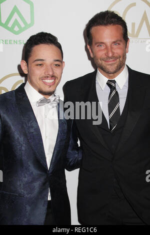 Anthony Ramos, Bradley Cooper 01/19/2019 Il trentesimo produttori annuale Guild Awards tenutosi presso il Beverly Hilton di Beverly Hills, CA Foto: Cronos/Hollywood News Credito: Cronos/Alamy Live News Foto Stock