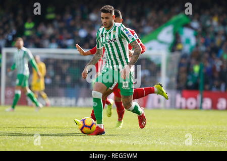 Sevilla, Spagna. Xx gen, 2019. Antonio Sanabria (Betis) Calcio/Calcetto : spagnolo "La Liga Santander' match tra Real Betis 3-3 Girona FC al Estadio Benito Villamarin in Sevilla, Spagna . Credito: Mutsu Kawamori/AFLO/Alamy Live News Foto Stock