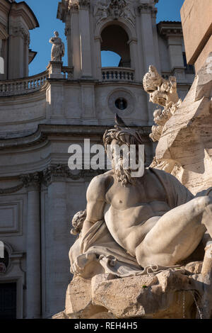 Italia Roma Piazza Navona dettaglio della Fontana dei Fiumi Fiumi Fontana dei Fiumi Foto Stock