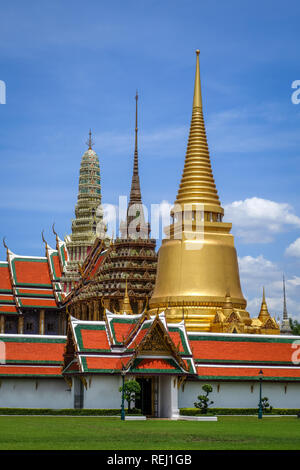 Il Grand Palace complesso landmark a Bangkok, in Thailandia Foto Stock