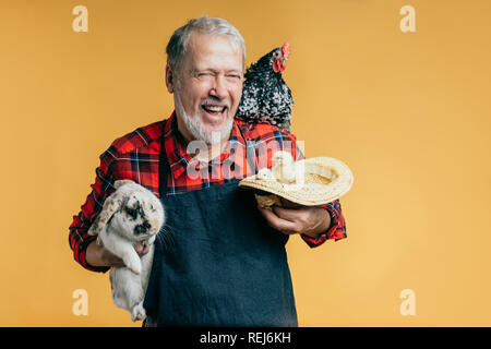 Crazy contadino con gli amici . close up foto Foto Stock