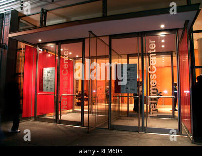 New York, NY - Febbraio 04: (esterno) presso lo screening di un "uva passa al sole" presso il centro di volte su Lunedi, 4 febbraio 2008 a New York, NY. (Ph Foto Stock