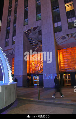 New York, NY - marzo 03: (esterno) presso le donne del progetto XXIII edizione Donne di Achievement Awards Gala a Pegasus Suite di Rainbow Room il lunedì Foto Stock