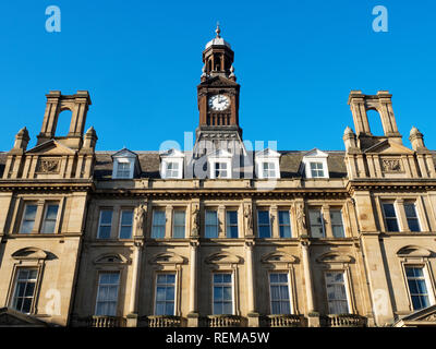 Antico Ufficio Postale in piazza della città Leeds West Yorkshire Inghilterra Foto Stock