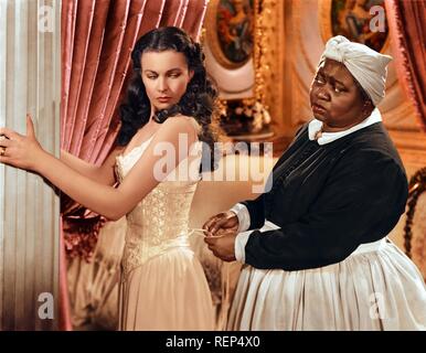 Via col vento Anno : 1939 USA Direttore : Victor Fleming Vivien Leigh, Hattie McDaniel Foto Stock