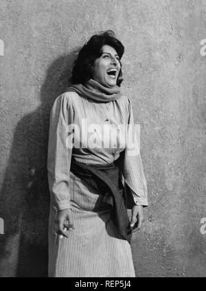 Nella citta l'inferno Anno : 1958 Italia Direttore : Renato Castellani Anna Magnani Foto Stock