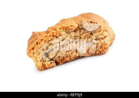 Studio shot di Cantuccini Biscotti biscotti italiani contenenti nocciole tagliare fuori contro uno sfondo bianco - Giovanni Gollop Foto Stock